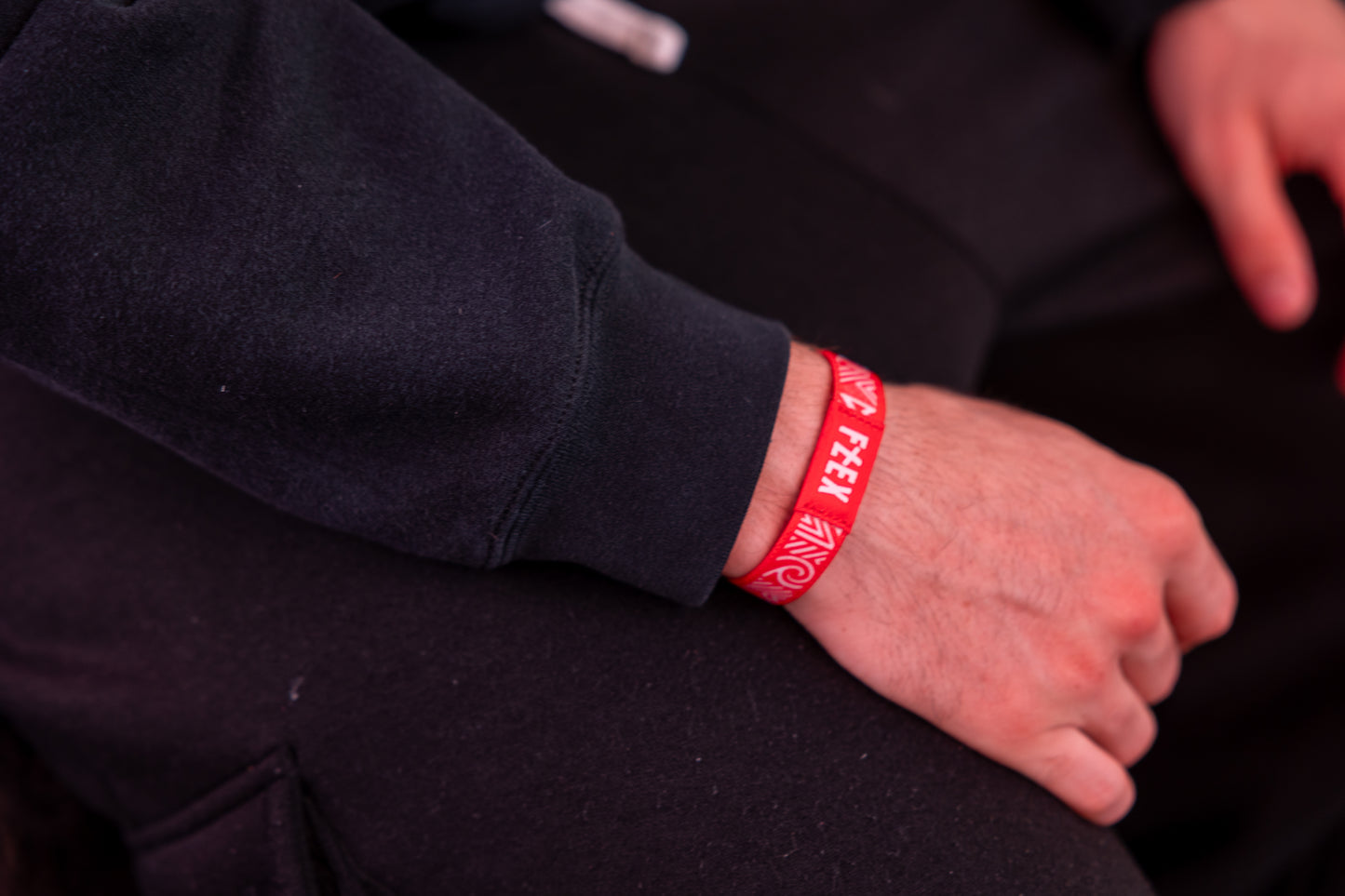 RED TRIBAL - REVERSIBLE NFC BRACELET